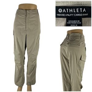 Athleta Trekkie Utility Cargo Pants Womens Size 18 Beige Nylon Blend Rip Stop